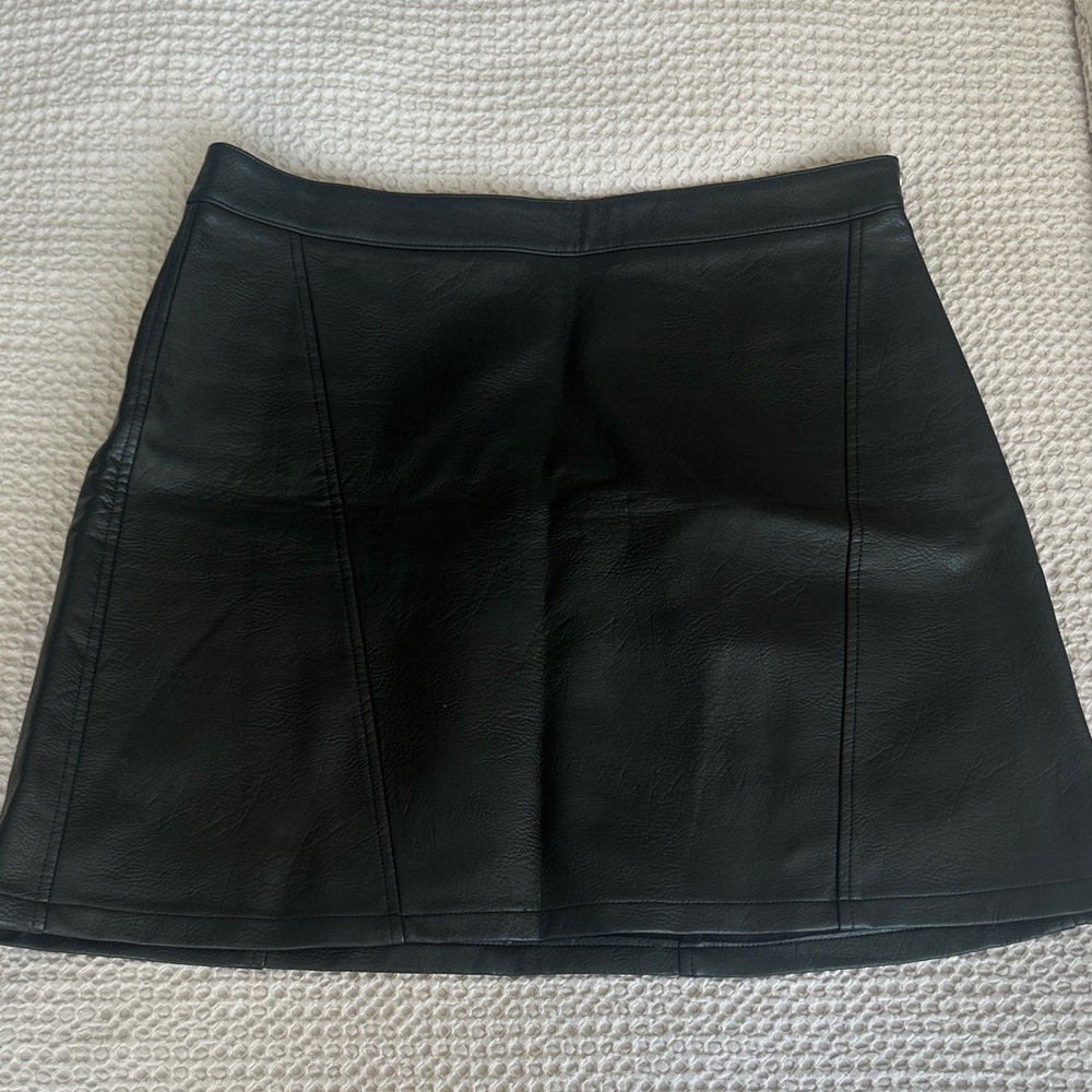Zara Black Faux Leather Skirt, L